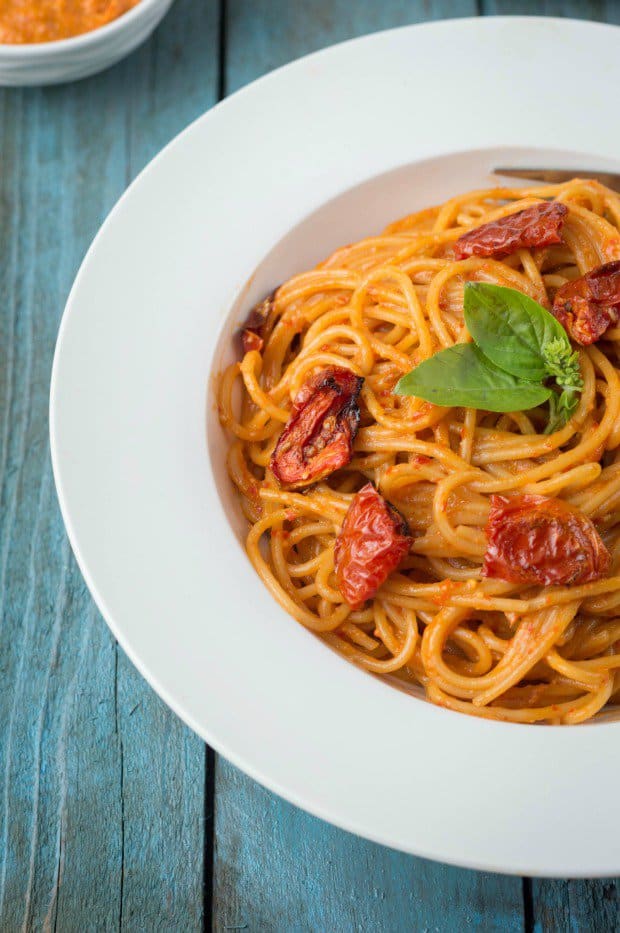 Spaghetti in red chilli pesto and roasted tomatoes Recipe | The Flavours of  Kitchen