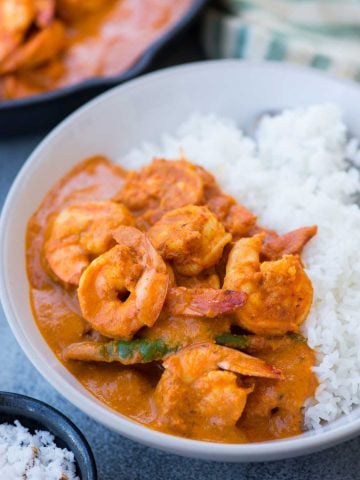 Prawns cooked in a spicy and tangy coconut based gravy. Goan Prawn curry is quite popular in the Western part of India. It goes very well with steamed white rice.