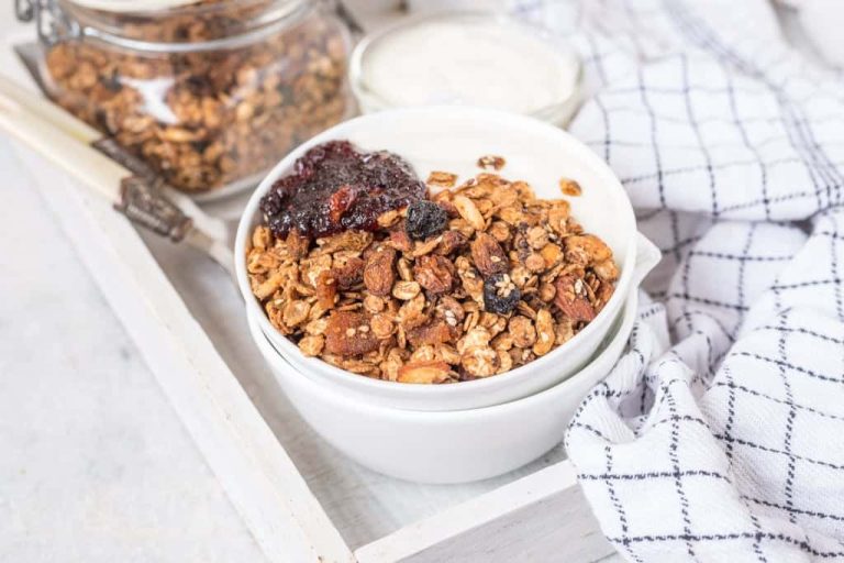 Peanut Butter And Chocolate Chip Whole Wheat Flakes Granola