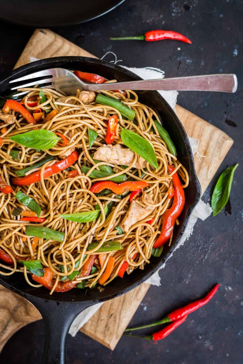 Oriental Chicken Noodles Recipe | The Flavours of Kitchen