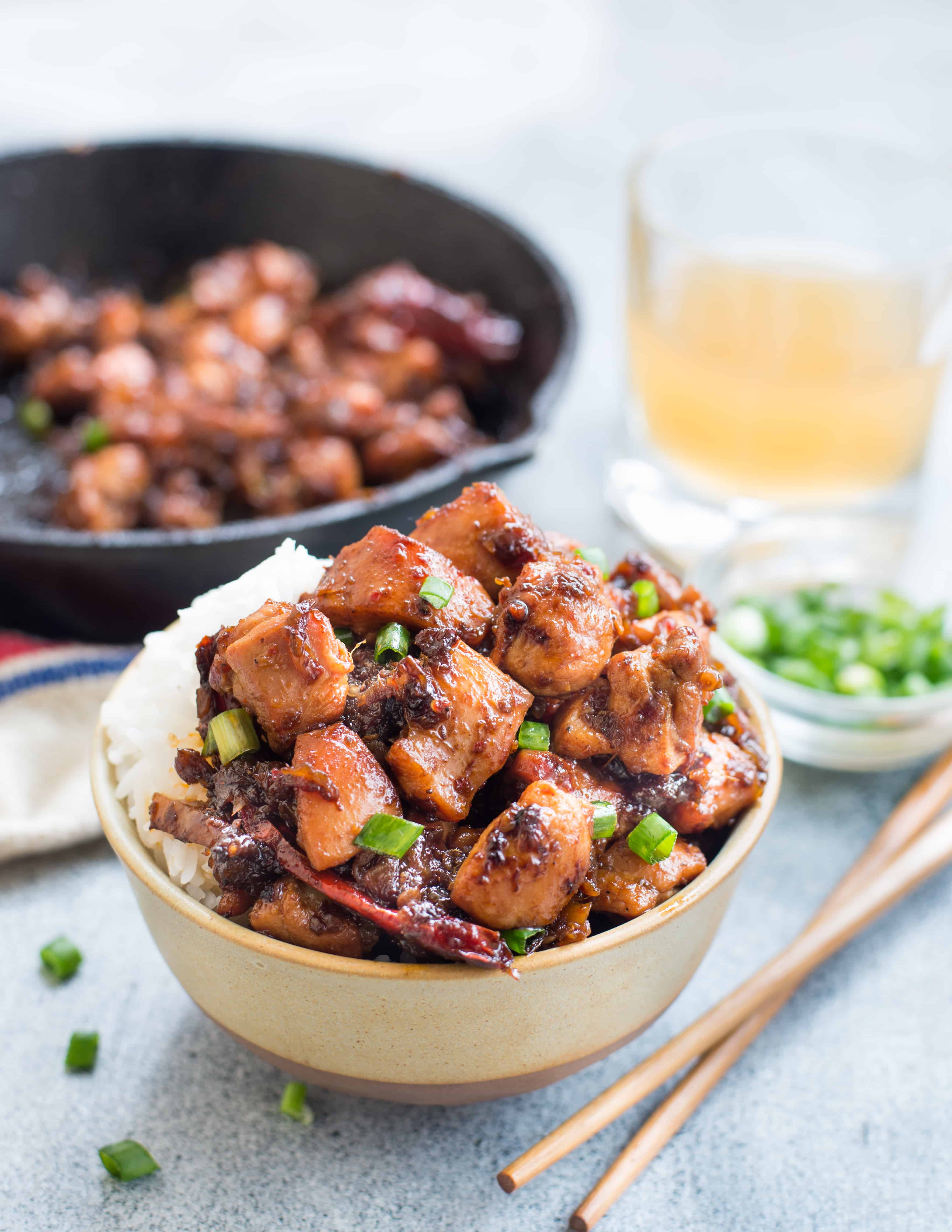 https://theflavoursofkitchen.com/wp-content/uploads/2017/10/Chinese-Five-Spice-Ginger-Chicken1.jpg