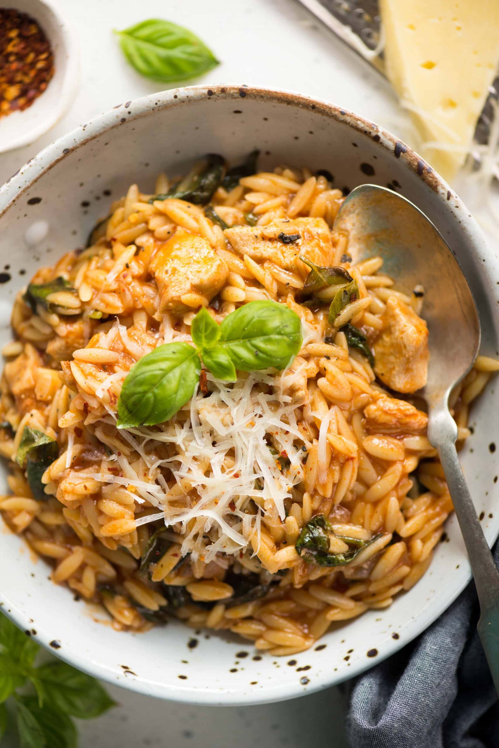One Pot Tomato Basil Chicken Orzo - The flavours of kitchen