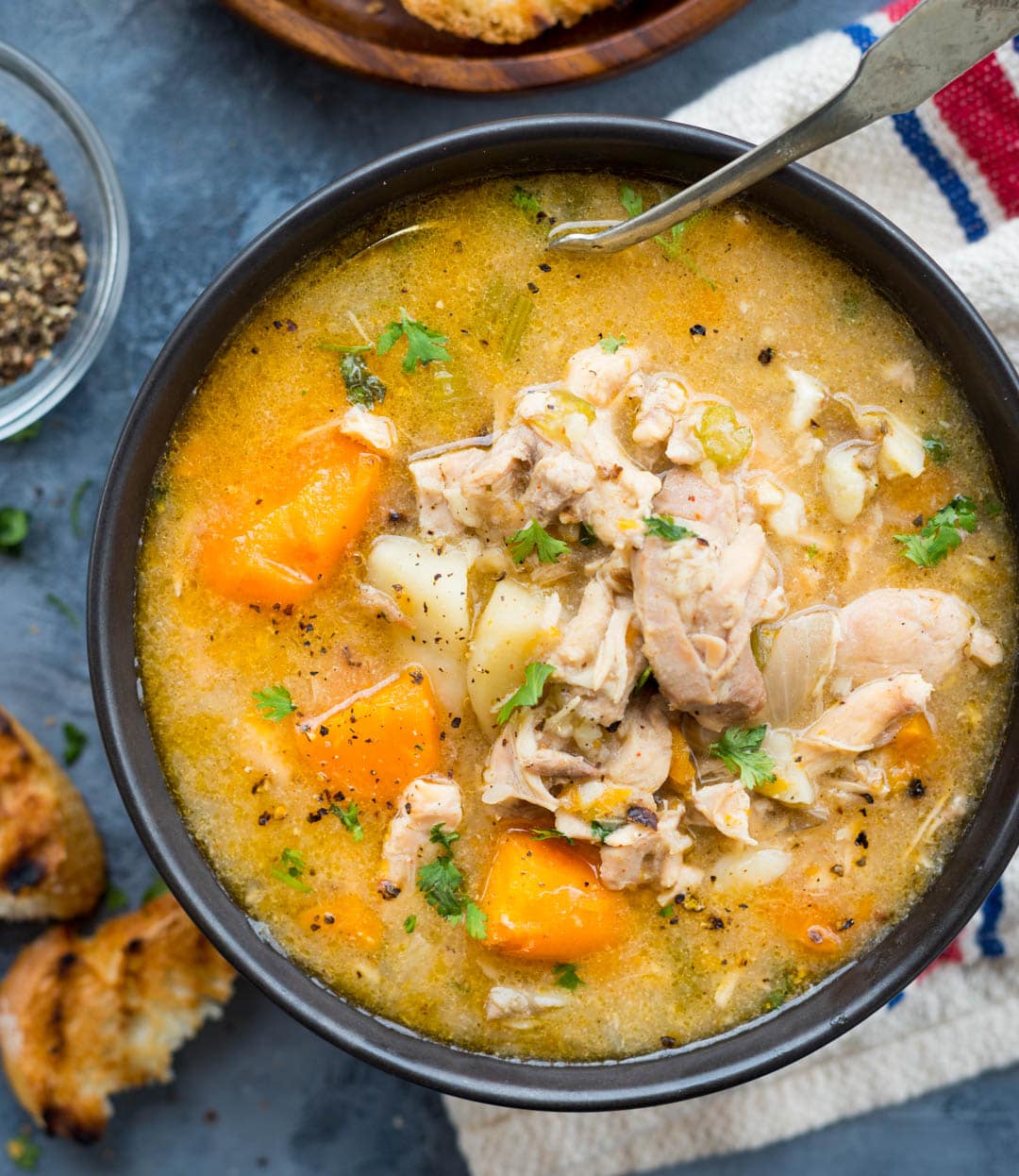 SLOW COOKER CHICKEN STEW - The flavours of kitchen