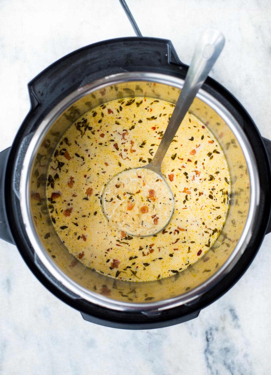 Instant Pot Cauliflower Soup