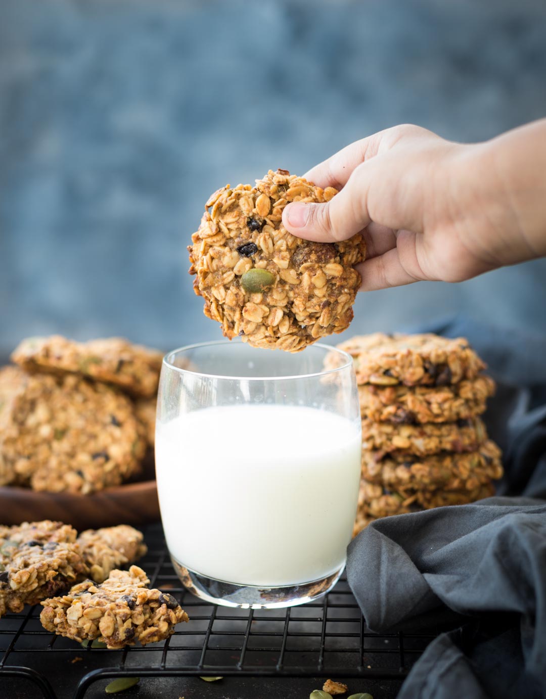 These Healthy Breakfast Cookies made with Banana, Oatmeal, nuts, seeds are gluten-free and Vegan. These make-ahead breakfast cookies are perfect for busy mornings.