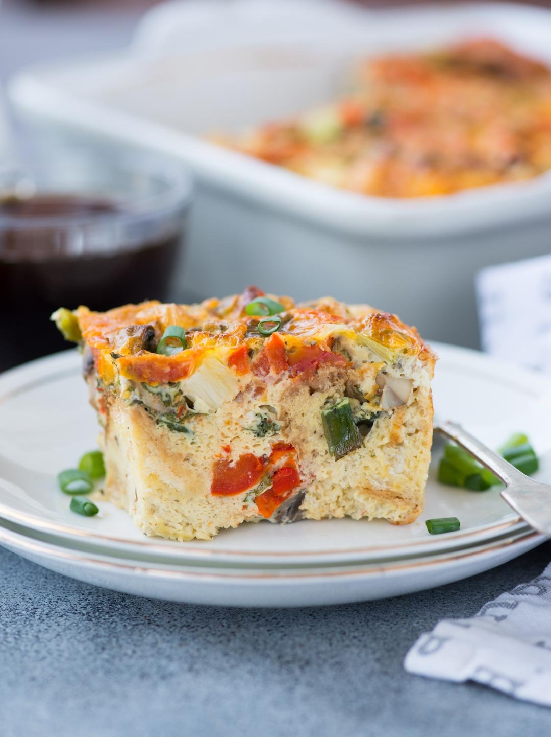 easy-breakfast-casserole-with-bread-the-flavours-of-kitchen