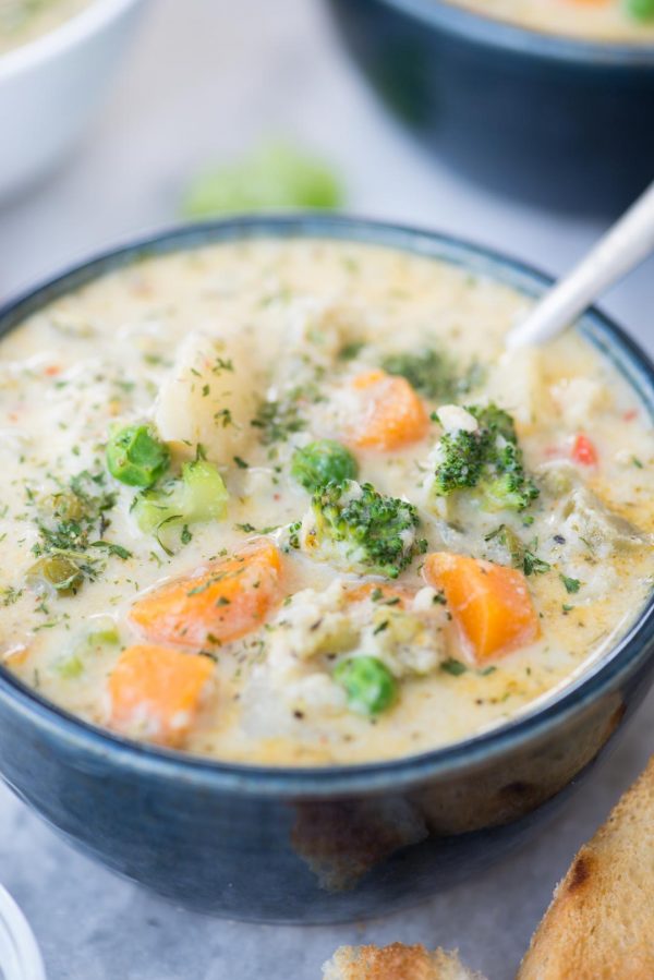 Instant Pot Creamy Vegetable Soup - The flavours of kitchen