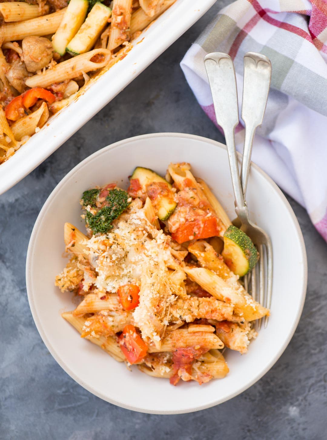 EASY VEGETABLE PASTA BAKE - The flavours of kitchen
