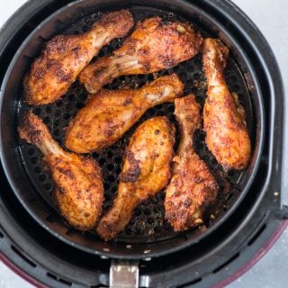 Air fryer chicken coated with a sweet and spicy dry rub is really juicy and as good as deep-fried version. This air fryer Chicken Recipe takes only 15 minutes to make.
