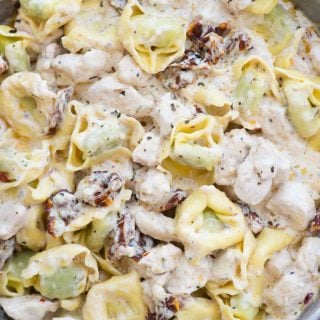 Creamy Chicken Tortellini with bacon and sundried tomato is comforting and easy dinner recipe- loaded with juicy chicken, bacon, sundried tomatoes and a delicious cream sauce. 