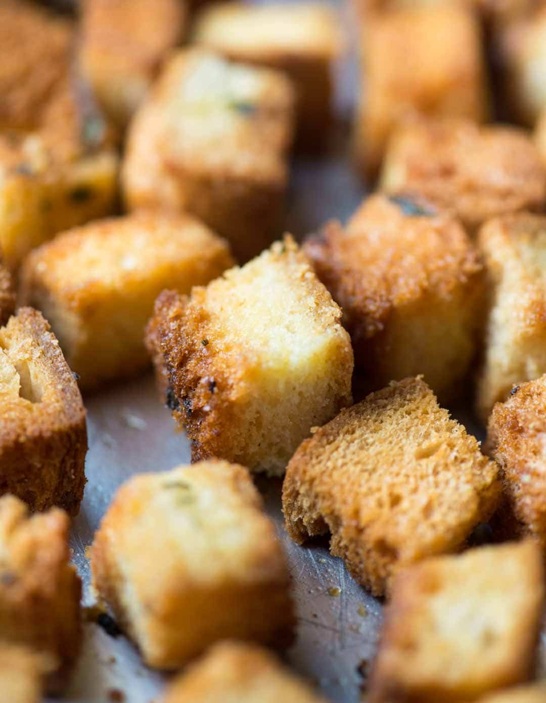 These buttery Crunchy homemade croutons are going to be a game changer for your soups and salads. Easy to make, tastes amazing and can be made in different flavours. 