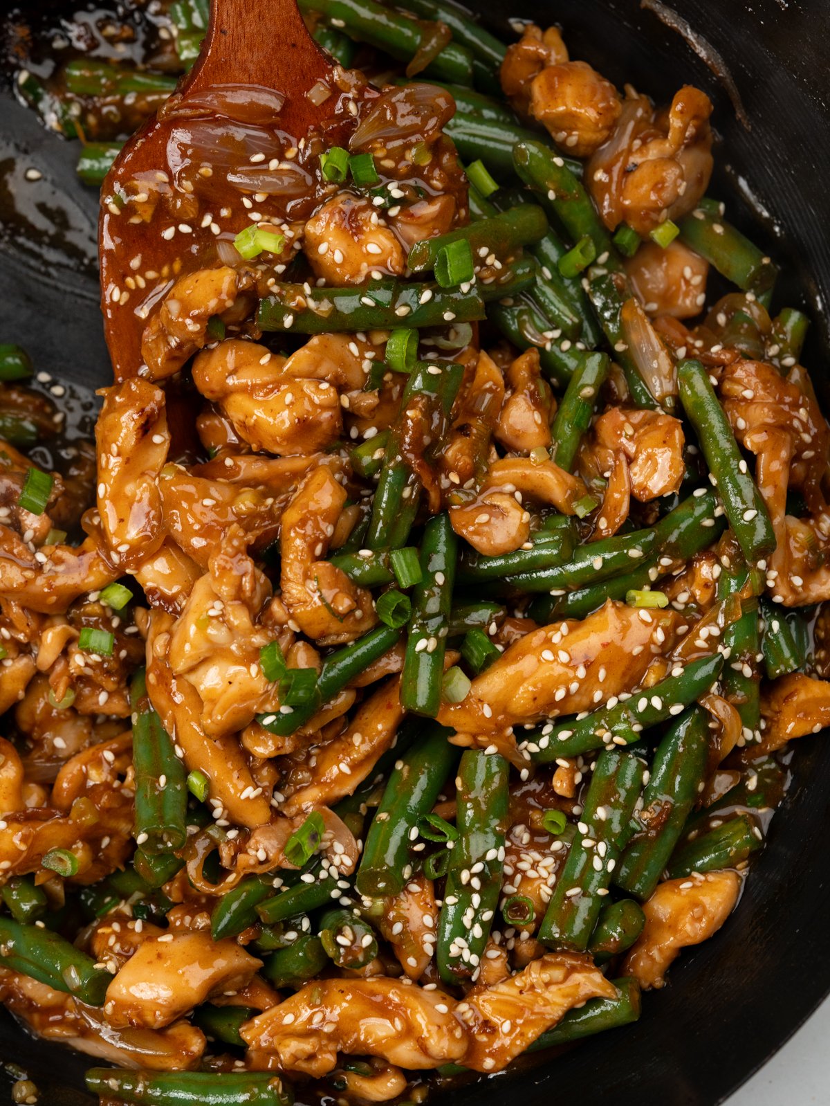 Chicken thigh and Green beans stir fried in a quick Asian sauce. 