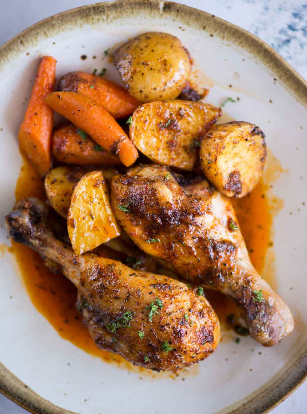 BAKED CHICKEN LEGS AND VEGETABLES - The flavours of kitchen