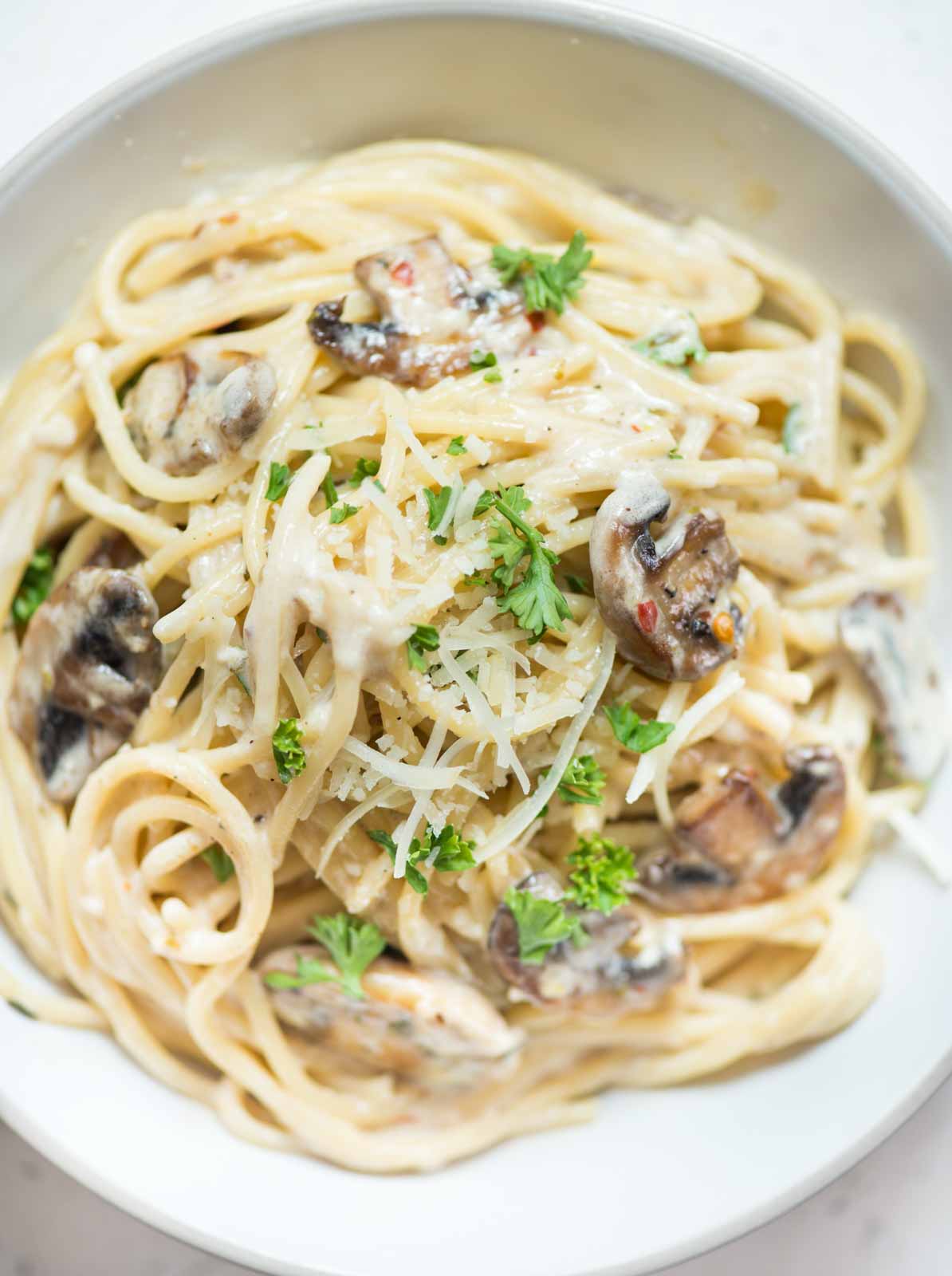 Creamy Mushroom Pasta Recipe | The Flavours of Kitchen