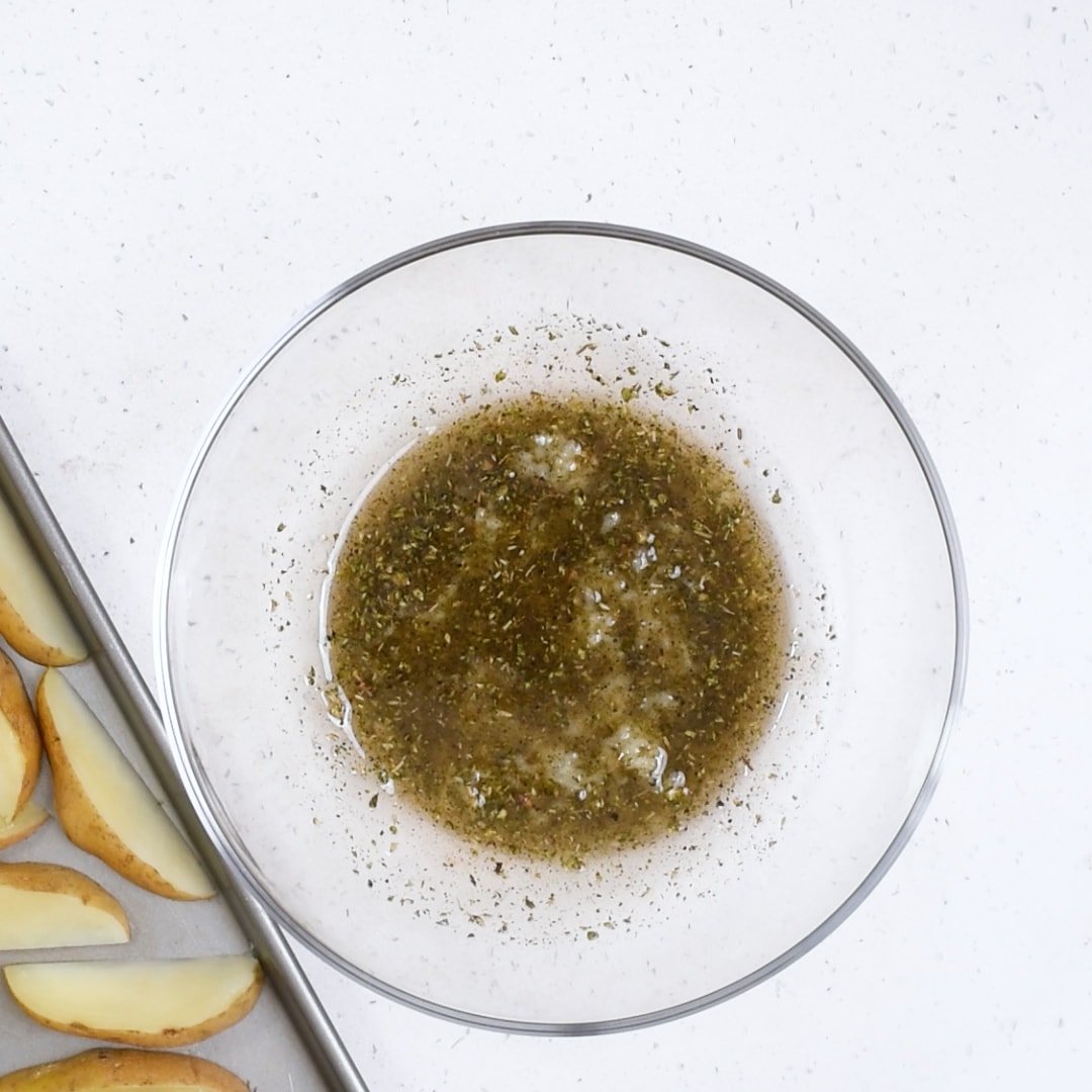 Greek marinade with olive oil, lemon juice , garlic and herb. 