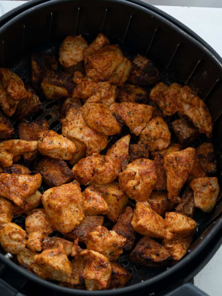 Air fryer Chicken & Potatoes