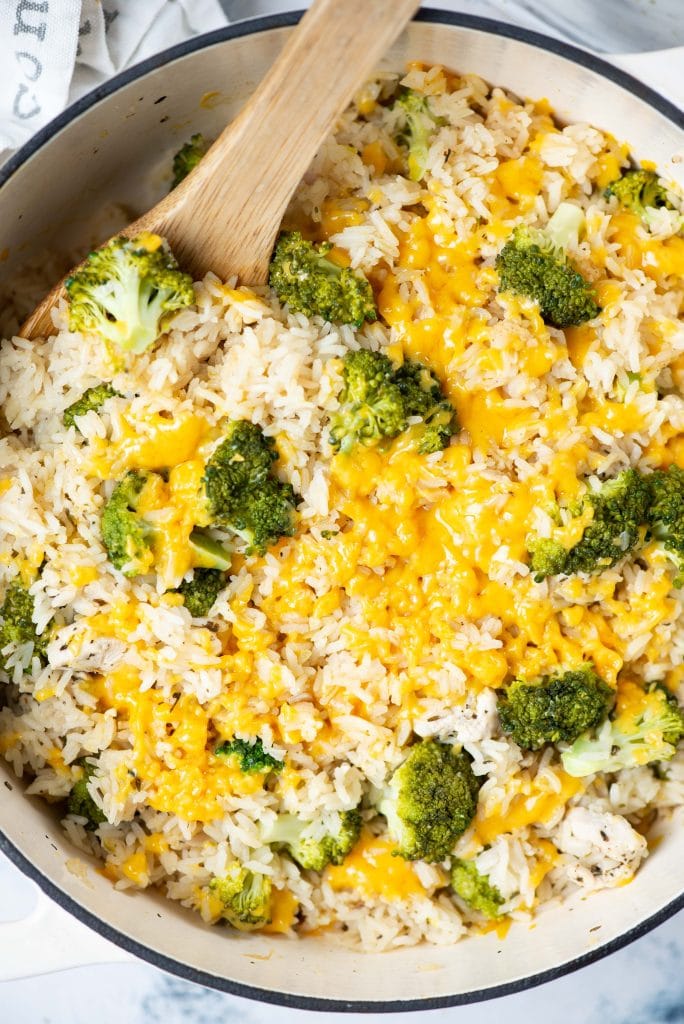 Stovetop Chicken Broccoli Rice Casserole - The Flavours Of Kitchen