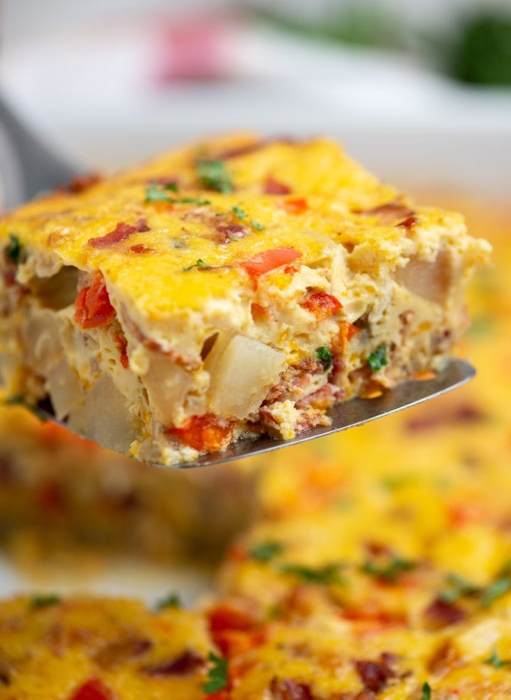 Potato Breakfast Casserole With Bacon - The flavours of kitchen