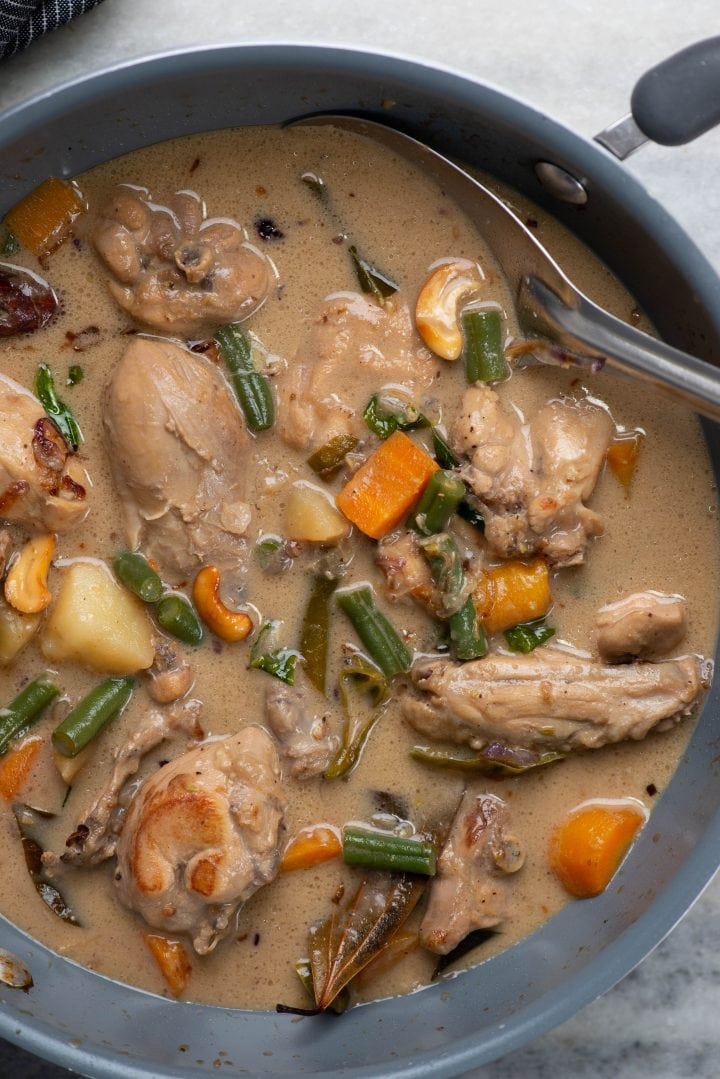 Kerala Chicken Stew - The flavours of kitchen