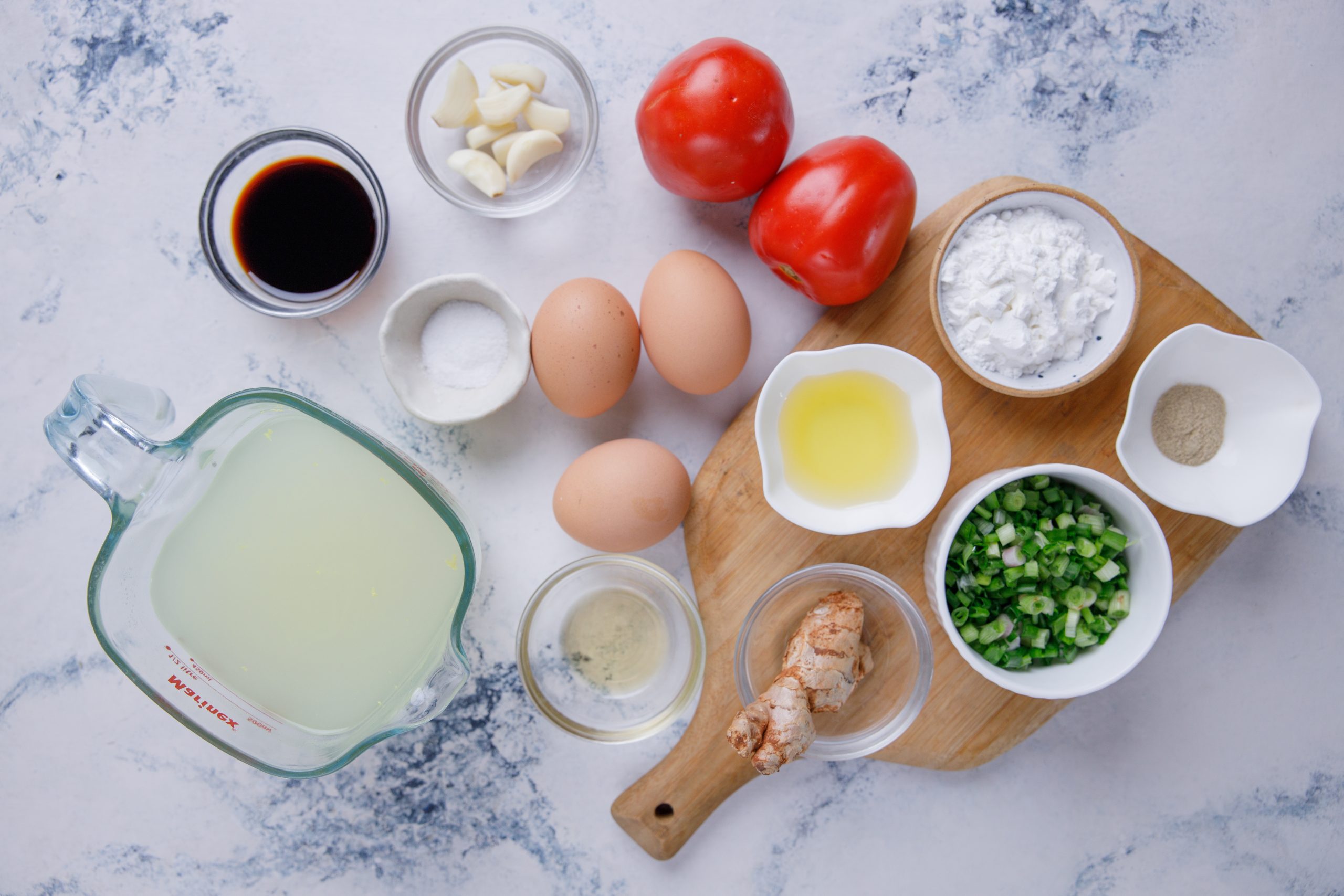 Ingredients for Tomato Egg Drop Soup 