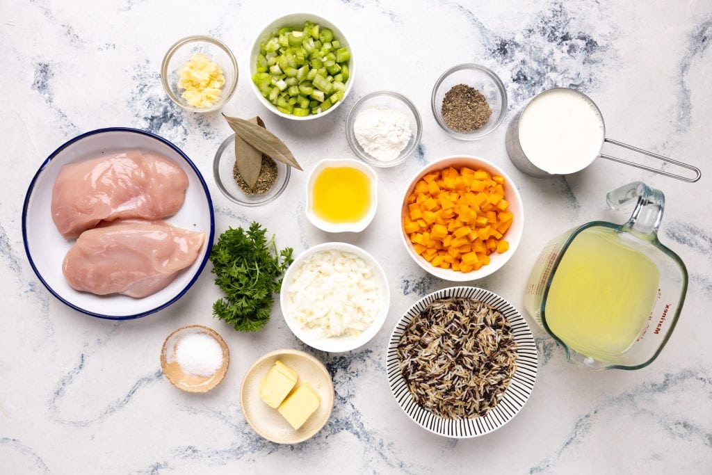Ingredients required to make creamy chicken wild rice soup 