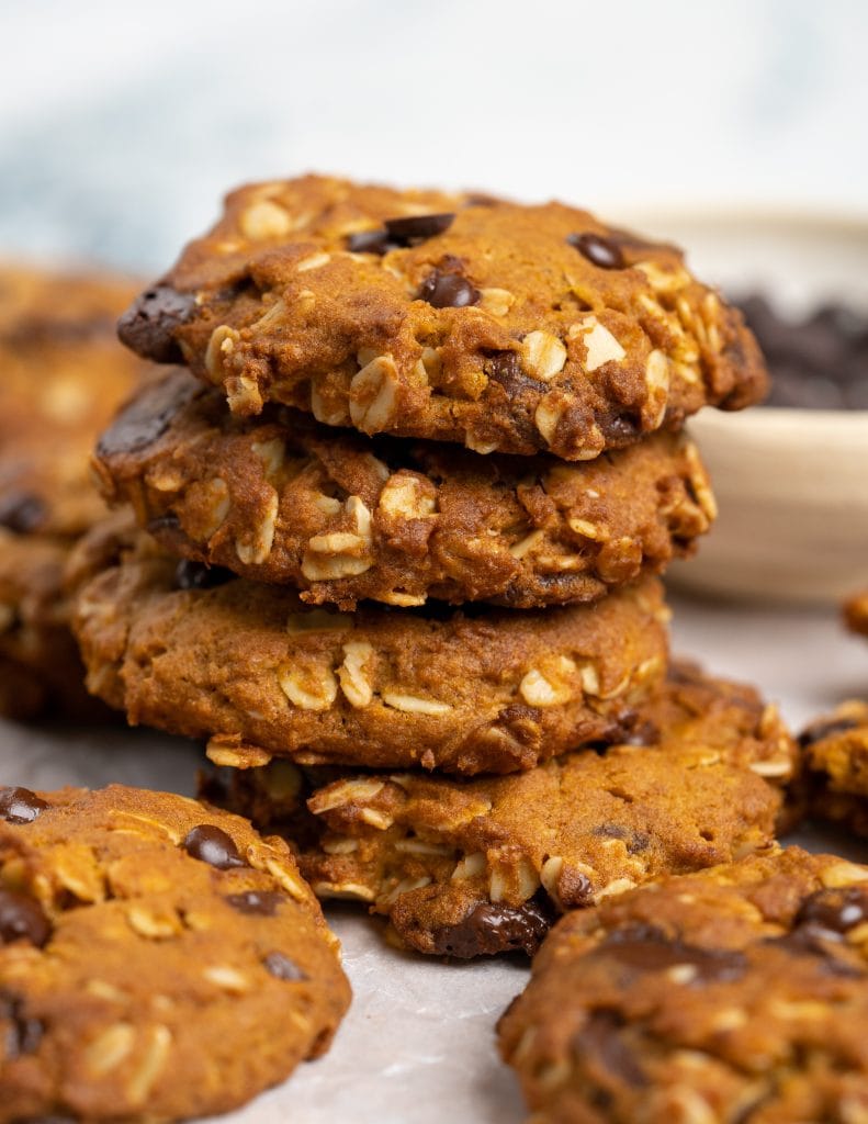 Chewy Pumpkin Oatmeal Cookies - The Flavours Of Kitchen