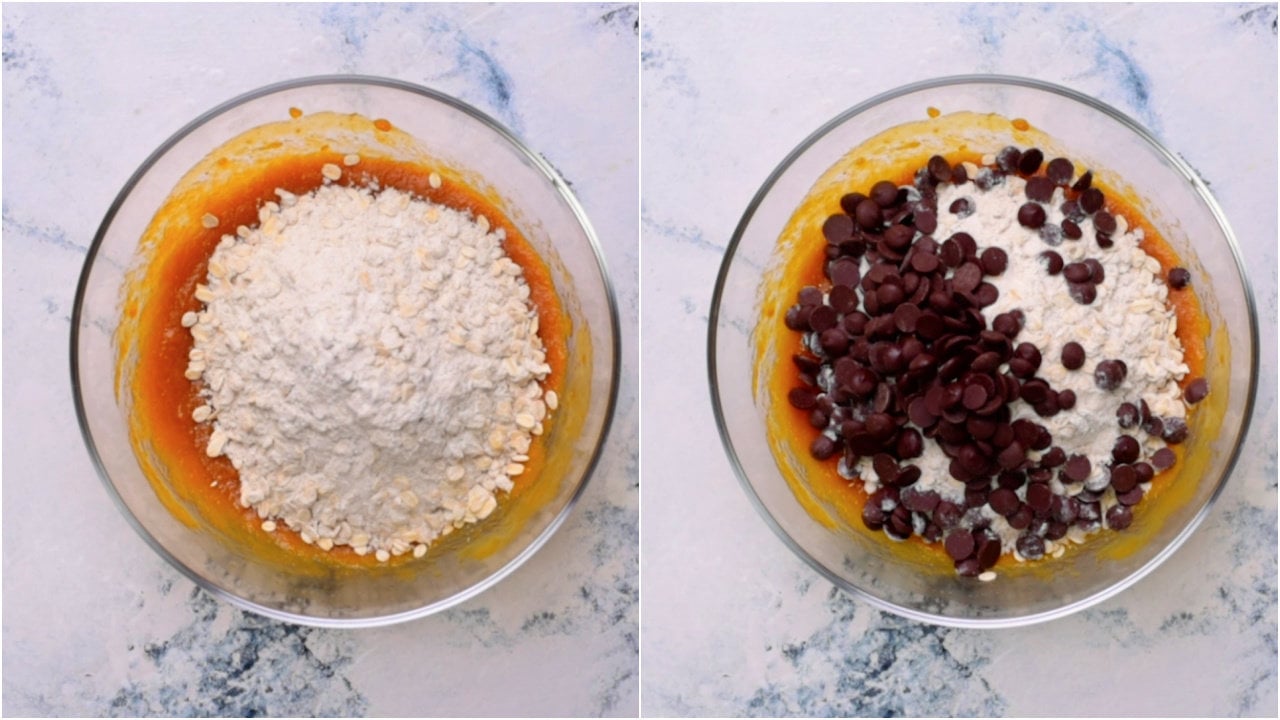 Pumpkin Cookies with Oatmeal - Mix dry ingredients and chocolate chip to the wet mixture. 