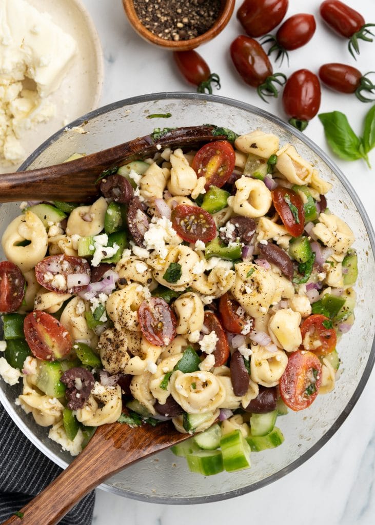 Greek Tortellini Pasta Salad - The flavours of kitchen