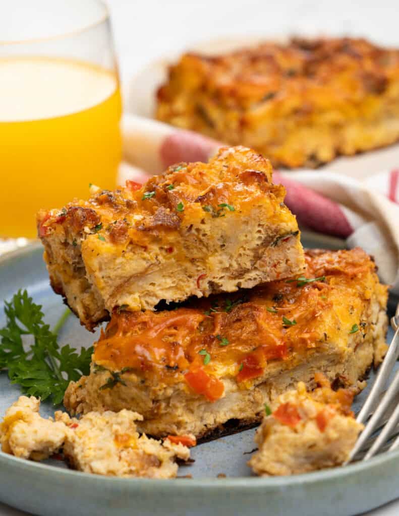 Breakfast Casserole With Bread - The flavours of kitchen