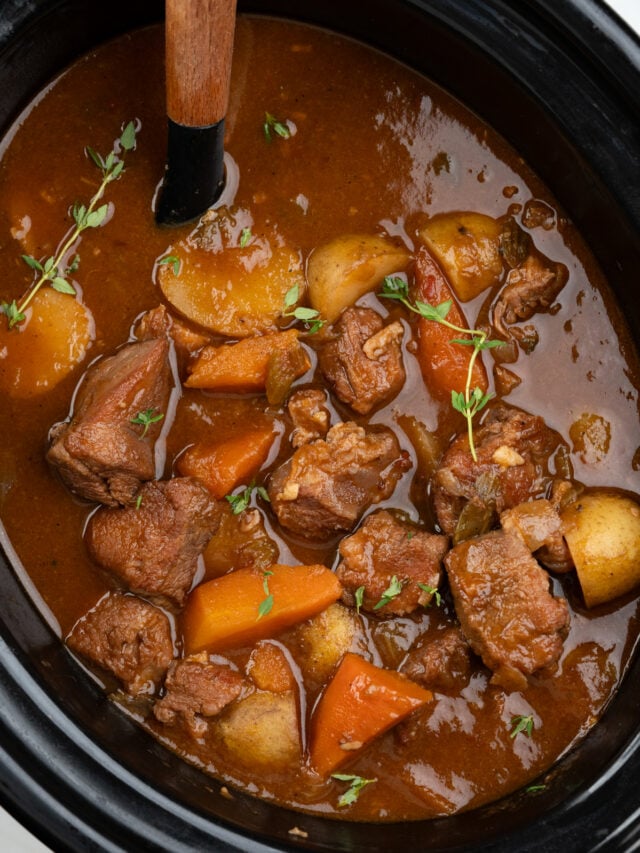 Best Slow Cooker Lamb Stew Recipe [Video] - The flavours of kitchen