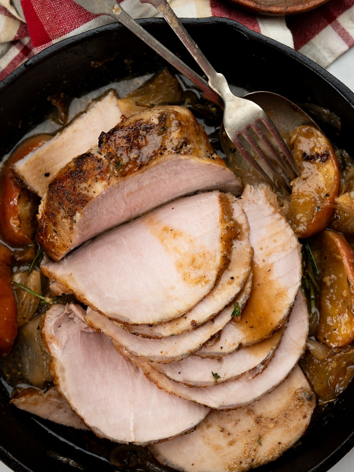 Sliced Baked pork loin with apples